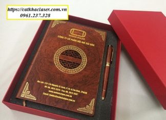 Sổ tay khắc logo bìa gỗ