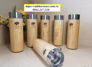 Khắc logo lên quà lưu niệm giá rẻ tại Hà Nội